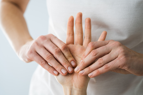 reflexology,hand,massage,and,palm,acupressure,physiotherapy